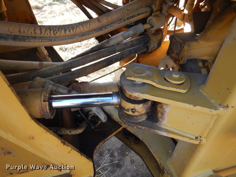 image for item DI5358 2004 Caterpillar 938G  wheel loader