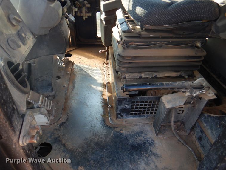 image for item DI5358 2004 Caterpillar 938G  wheel loader