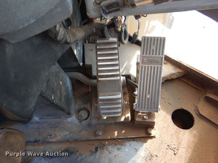 image for item DI5358 2004 Caterpillar 938G  wheel loader