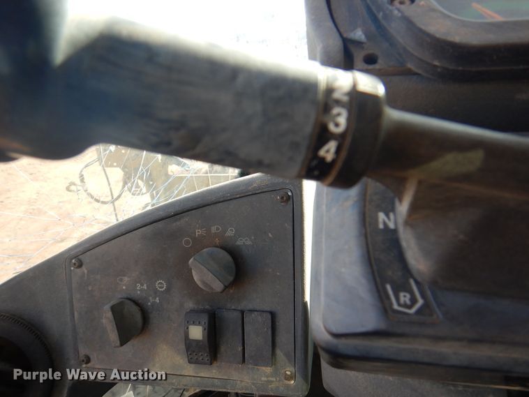 image for item DI5358 2004 Caterpillar 938G  wheel loader