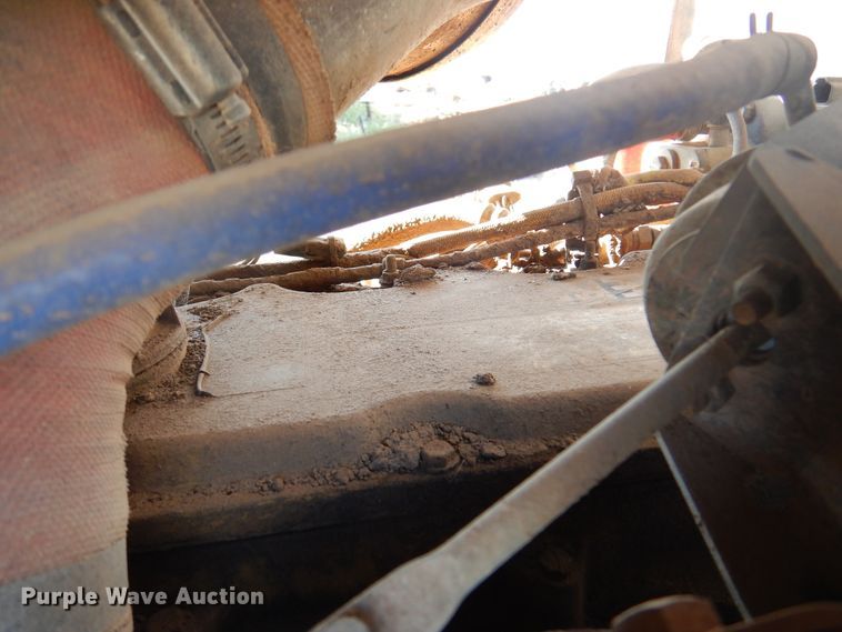 image for item DI5358 2004 Caterpillar 938G  wheel loader