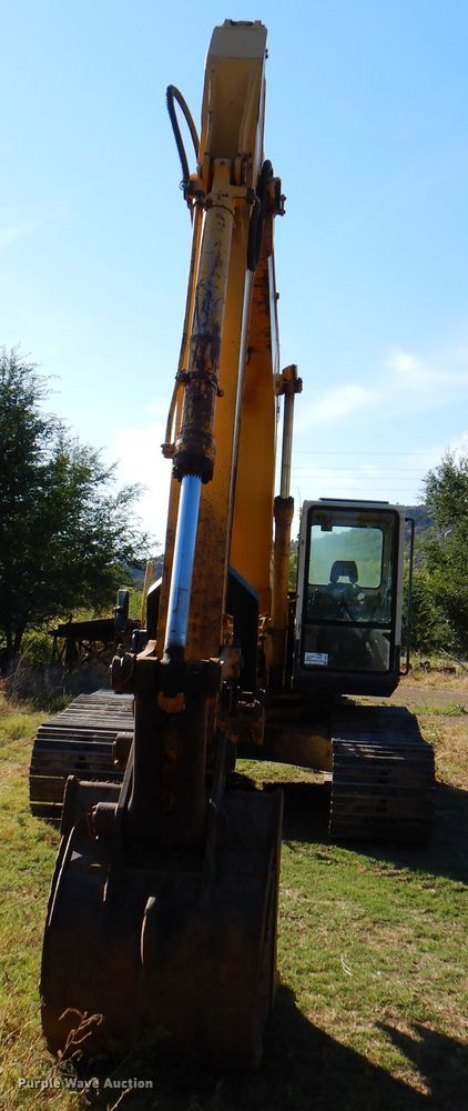 image for item DI5372 Komatsu PC200LC-5L  excavator