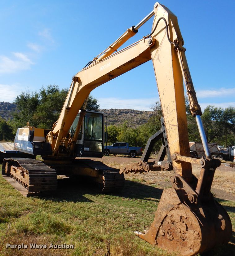 image for item DI5372 Komatsu PC200LC-5L  excavator