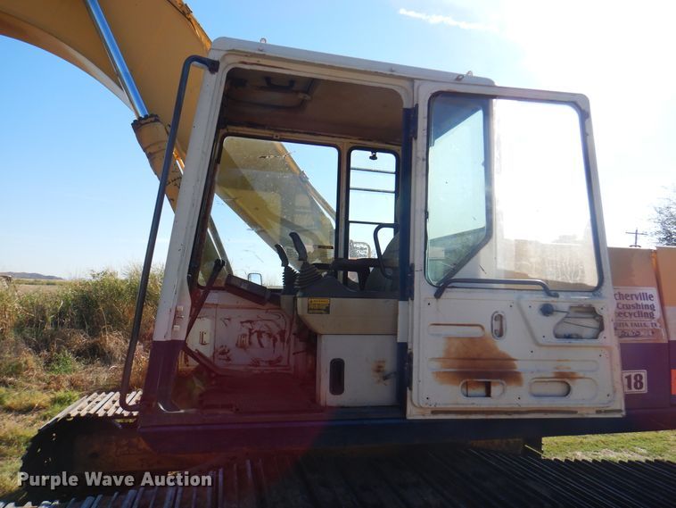 image for item DI5372 Komatsu PC200LC-5L  excavator