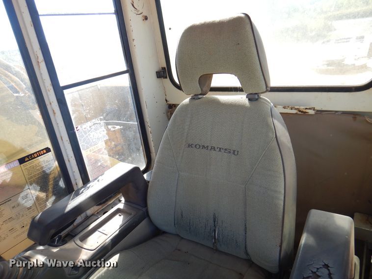 image for item DI5372 Komatsu PC200LC-5L  excavator