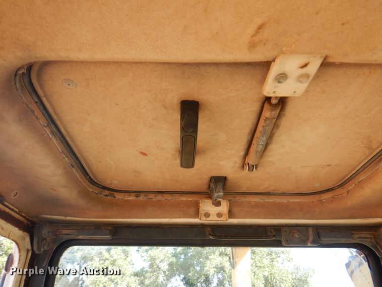 image for item DI5372 Komatsu PC200LC-5L  excavator