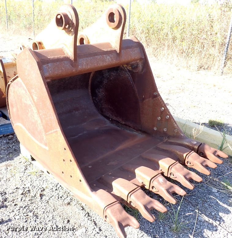 image for item DI5751 John Deere  excavator bucket