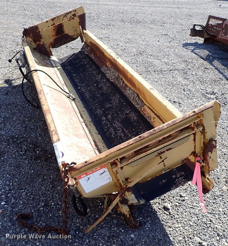 image for item DI5755 Tailgate spreader
