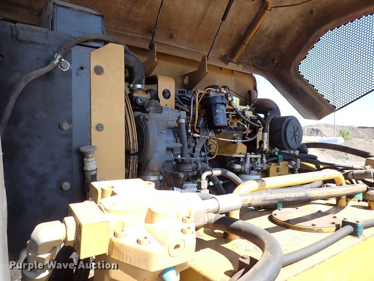 image for item DI5756 2001 Caterpillar PS-360B  pneumatic roller