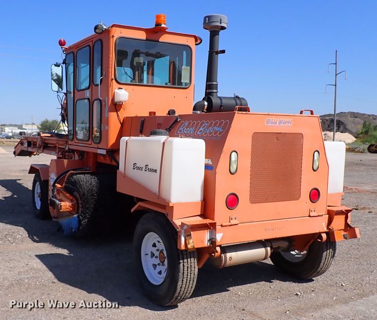 image for item DI5757 Broce MK1  broom