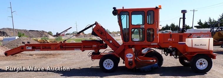 image for item DI5757 Broce MK1  broom