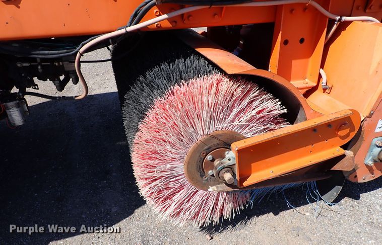 image for item DI5757 Broce MK1  broom