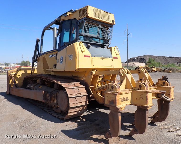 image for item DI5758 2008 John Deere 850J  dozer