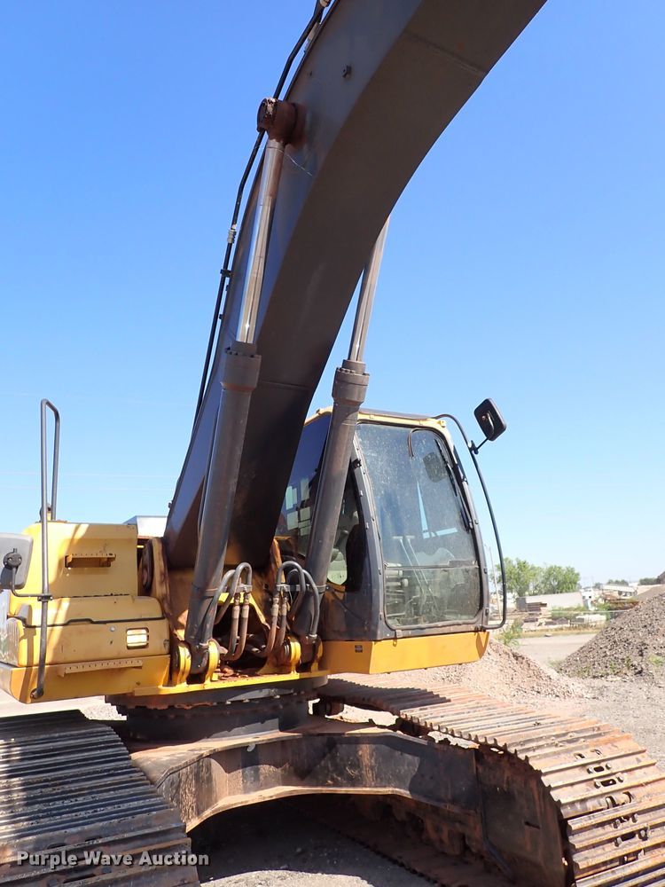 image for item DI5759 2011 John Deere 350G LC  excavator