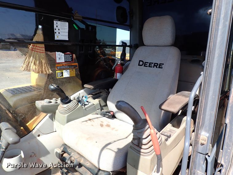 image for item DI5759 2011 John Deere 350G LC  excavator