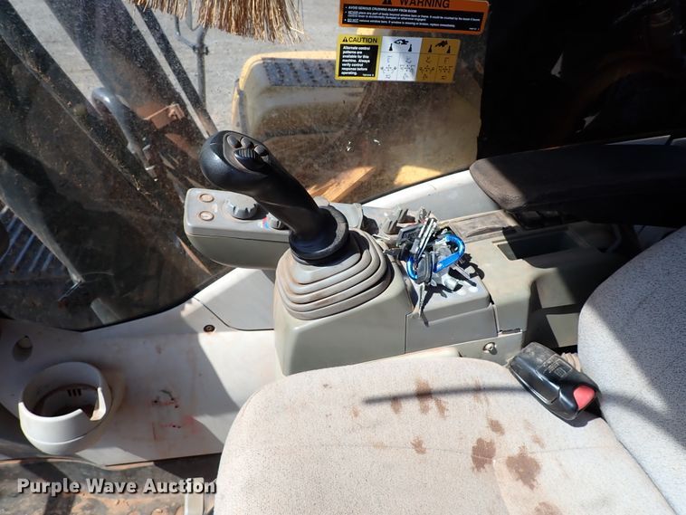 image for item DI5759 2011 John Deere 350G LC  excavator