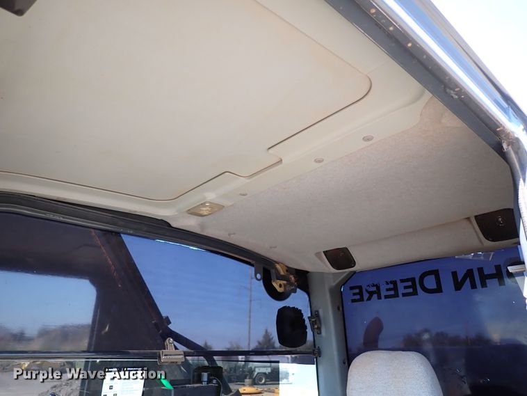 image for item DI5759 2011 John Deere 350G LC  excavator