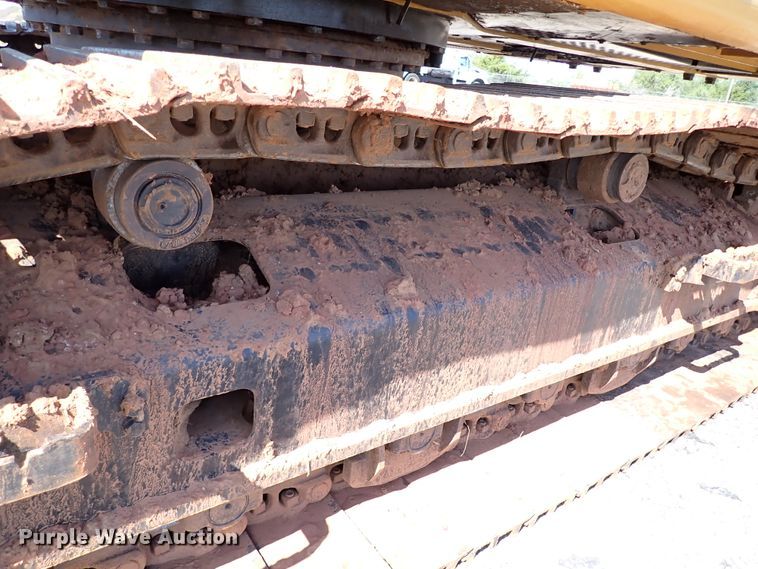 image for item DI5759 2011 John Deere 350G LC  excavator