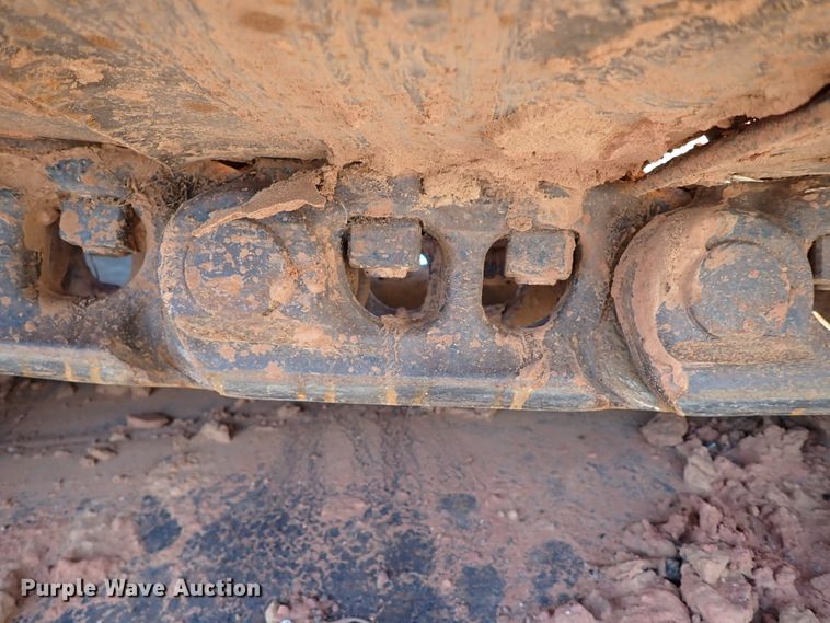 image for item DI5759 2011 John Deere 350G LC  excavator