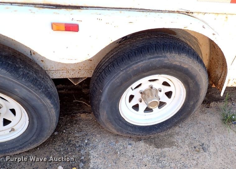 image for item DI5760 2007 W-W  enclosed cargo trailer