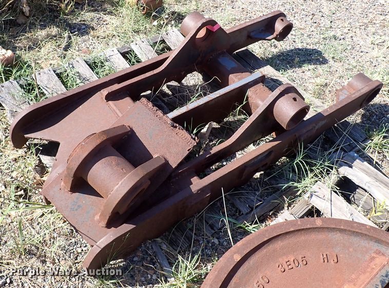 image for item DI5762 Excavator thumb parts