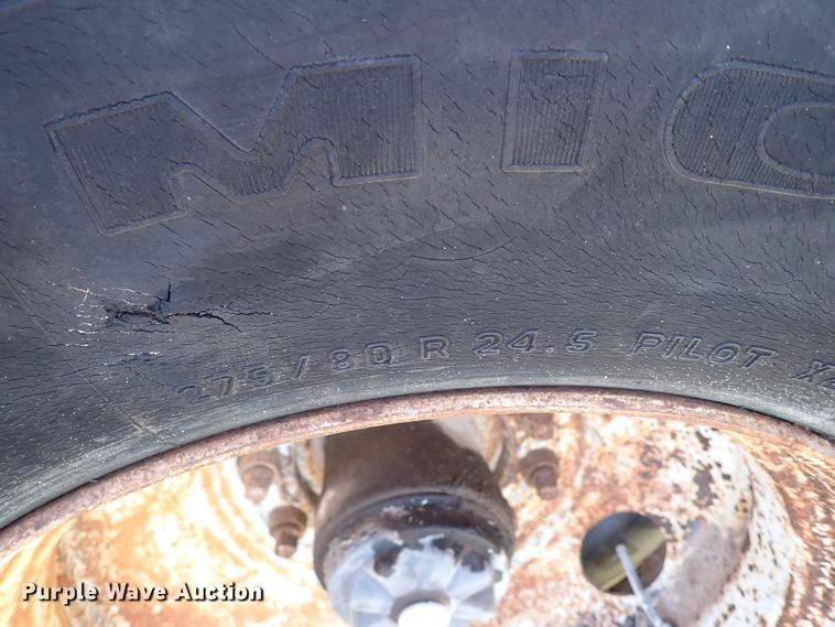 image for item DI5764 Axle