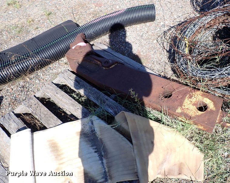 image for item DI5766 (2) ripper shanks