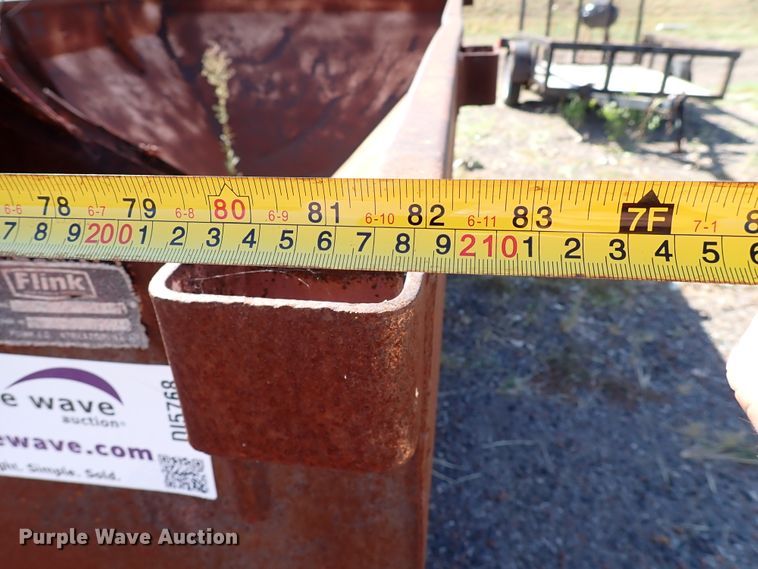 image for item DI5768 Flink spreader