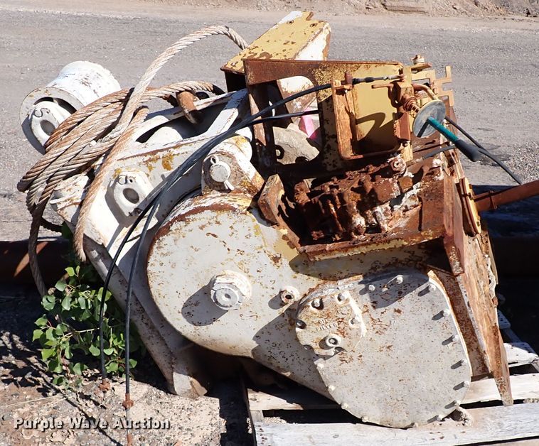 image for item DI5769 Winch