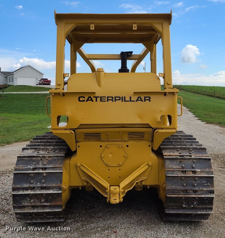 image for item DI6240 1974 Caterpillar D6C  dozer