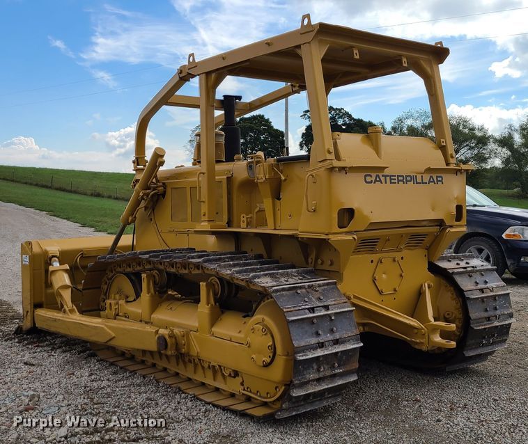 image for item DI6240 1974 Caterpillar D6C  dozer