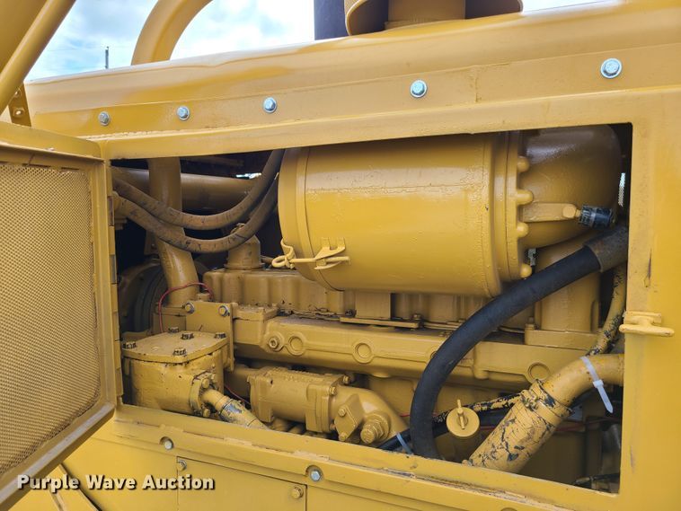 image for item DI6240 1974 Caterpillar D6C  dozer