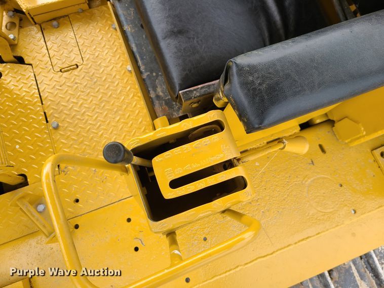 image for item DI6240 1974 Caterpillar D6C  dozer