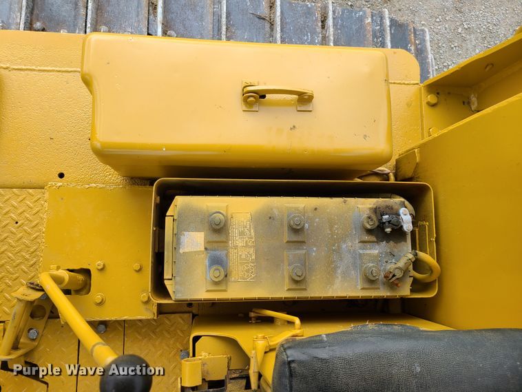 image for item DI6240 1974 Caterpillar D6C  dozer