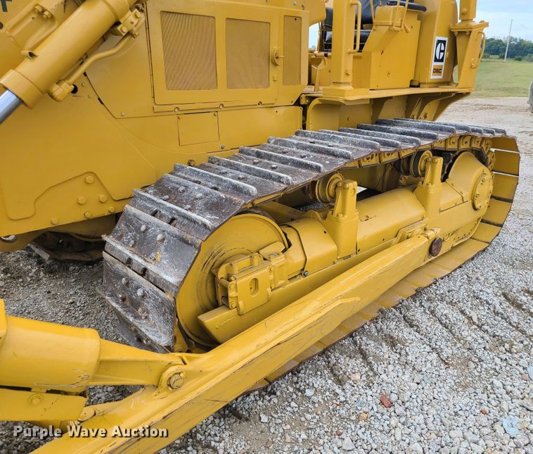 image for item DI6240 1974 Caterpillar D6C  dozer