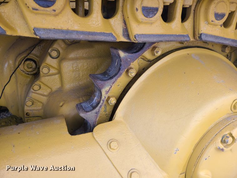image for item DI6240 1974 Caterpillar D6C  dozer