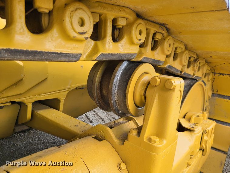 image for item DI6240 1974 Caterpillar D6C  dozer