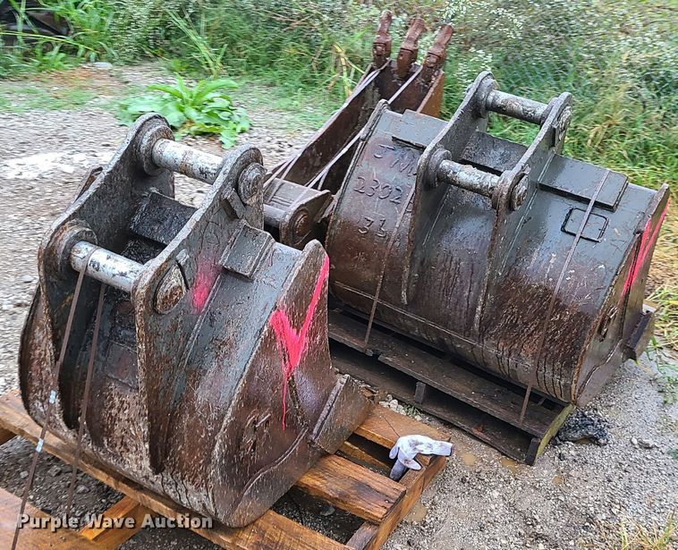 image for item DI6242 2012 Volvo ECR88  mini excavator