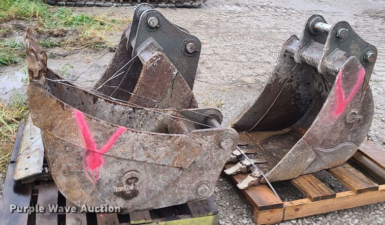 image for item DI6242 2012 Volvo ECR88  mini excavator