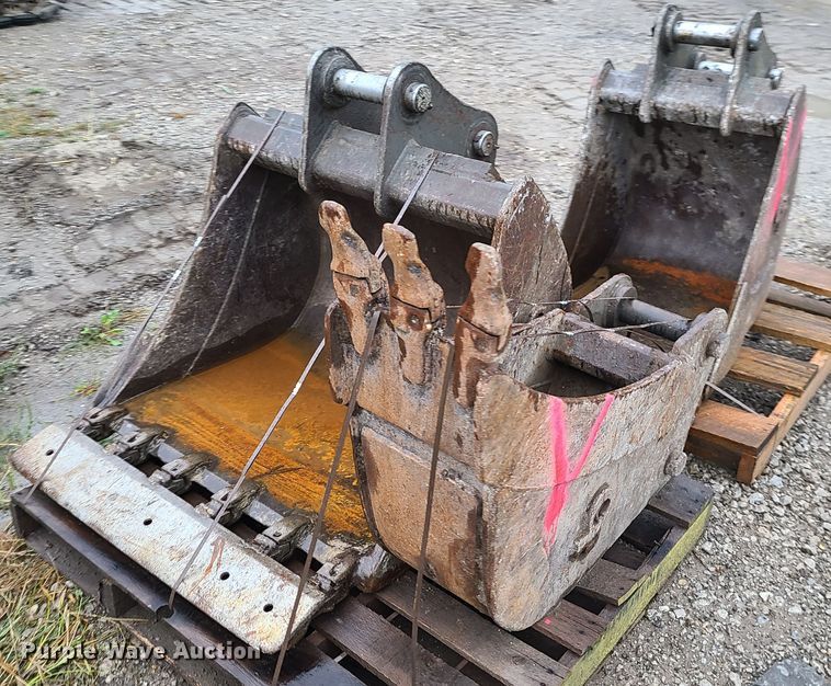 image for item DI6242 2012 Volvo ECR88  mini excavator