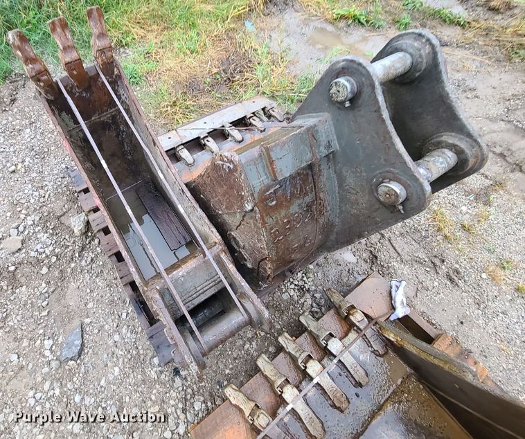 image for item DI6242 2012 Volvo ECR88  mini excavator