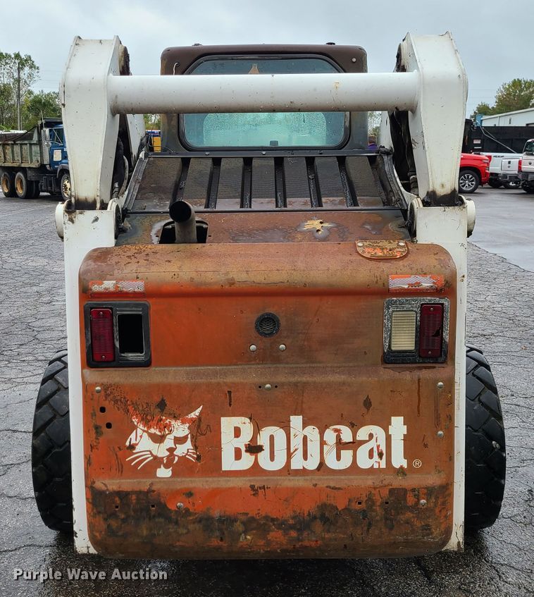 image for item DI6244 2008 Bobcat S300  skid steer loader