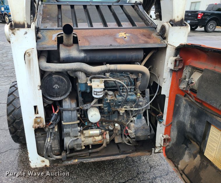 image for item DI6244 2008 Bobcat S300  skid steer loader