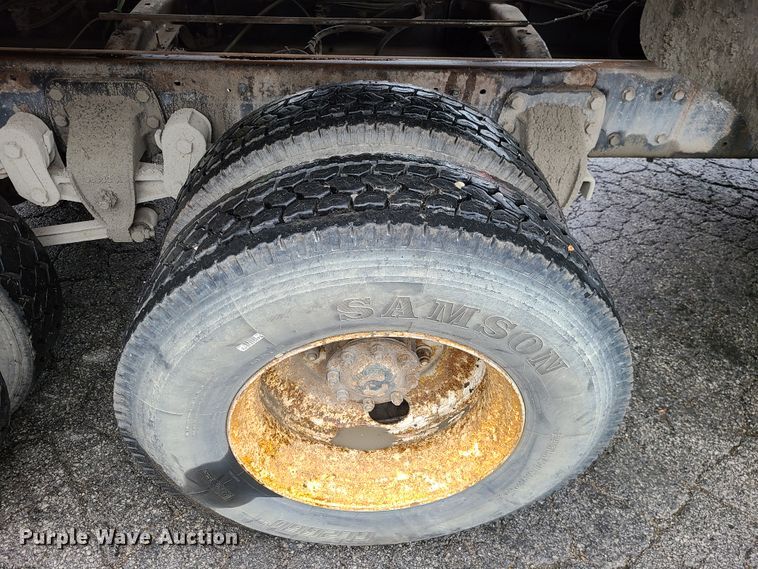 image for item DI6245 1996 Ford Aeromax L9000  dump truck