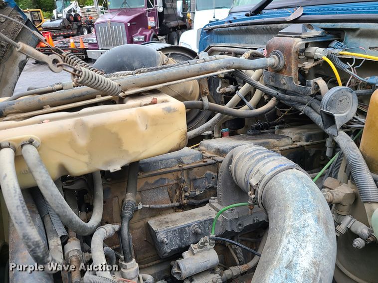 image for item DI6245 1996 Ford Aeromax L9000  dump truck