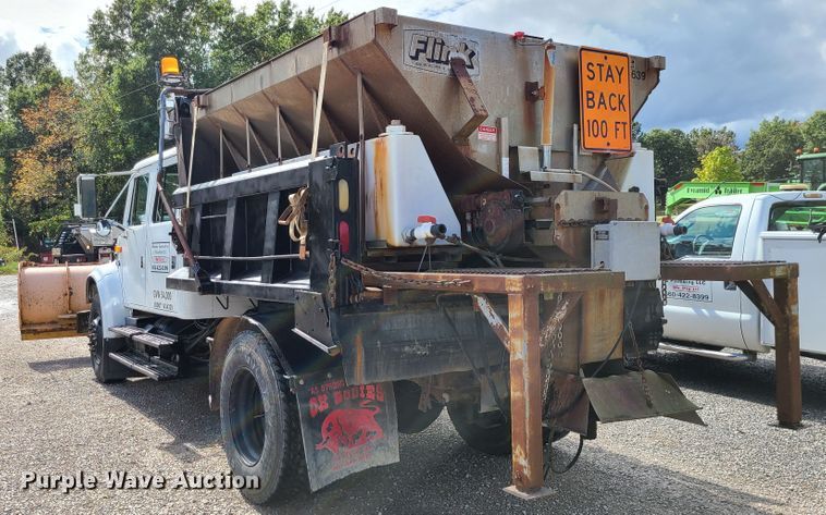 image for item DI6247 1997 International 4900  Crew Cab dump truck