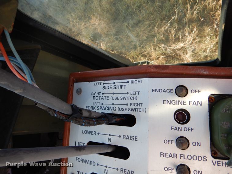 image for item DJ0799 1990 Case M6KN  forklift