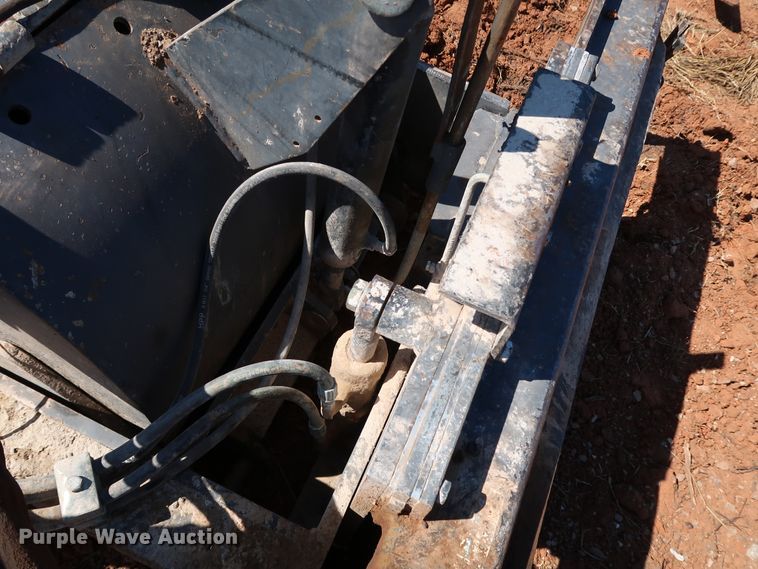 image for item DJ1983 2014 Coneqtec Universal AP600HD II  skid steer cold planer