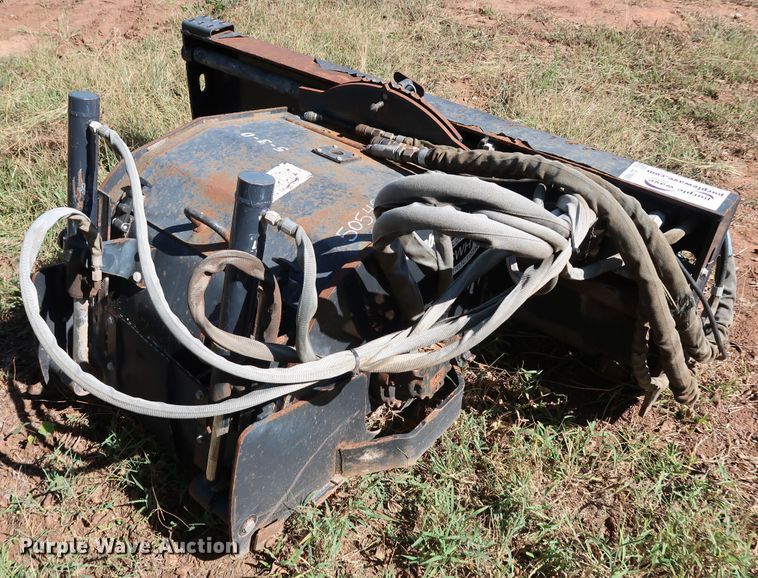 image for item DJ1985 Bobcat 24  skid steer cold planer