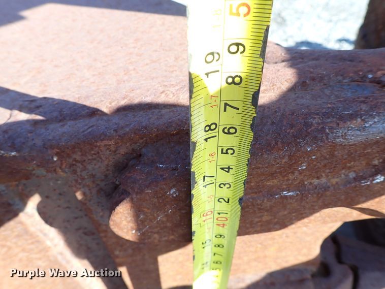 image for item DJ2245 18" W excavator bucket